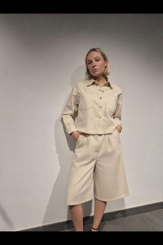 NOVA - SHORT PANTS - White jeans